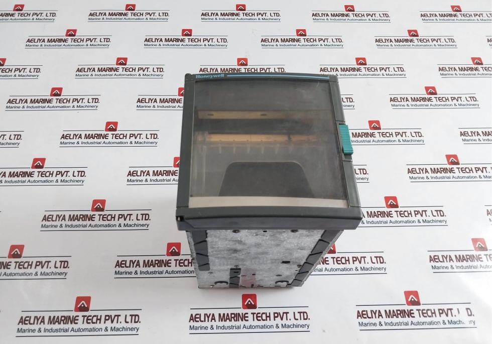 Honeywell De132-0-a-bb-0-z-1-0C-ee0-00 Chart Recorder