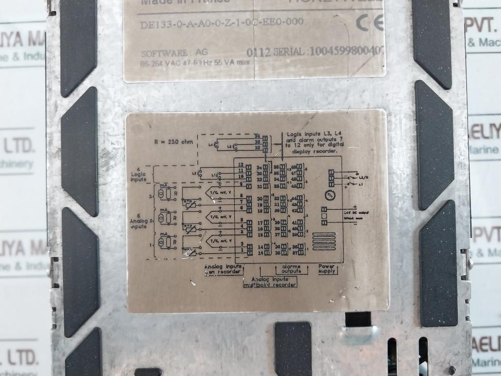 Honeywell De133-0-a-a0-0-z-1-0C-ee0-000 Universal Temperature Controller