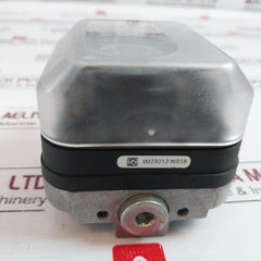 Honeywell Dg 10u-3 8444730 Pressure Switch For Gas 500 Mbar Ip54