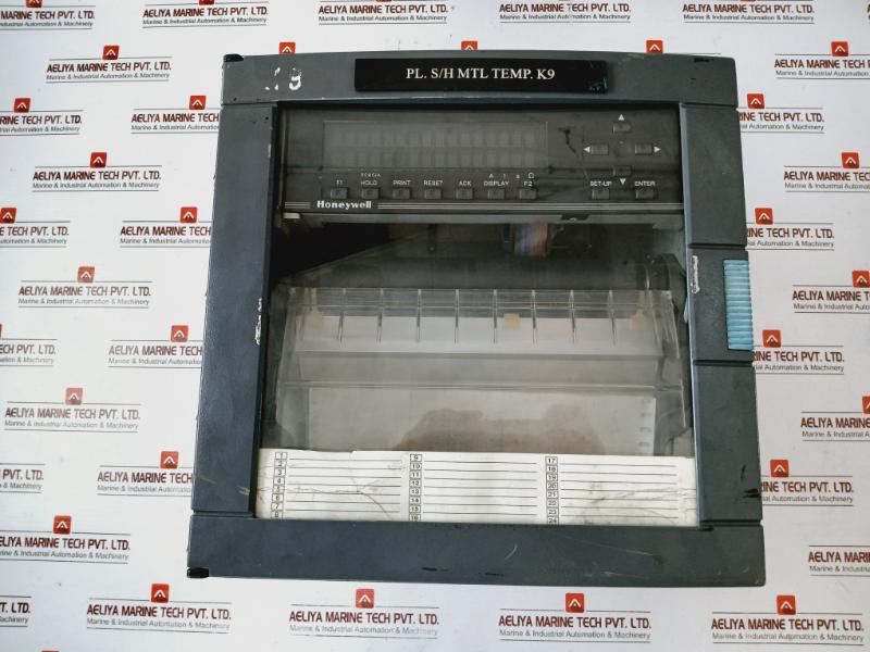 Honeywell Dpr180 Chart Data Recorder D18-uuu000-aaaa00-0000-0-0000-00-e