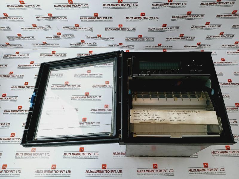 Honeywell Dpr180 Chart Data Recorder D18-uuu000-aaaa00-0000-0-0000-00-e