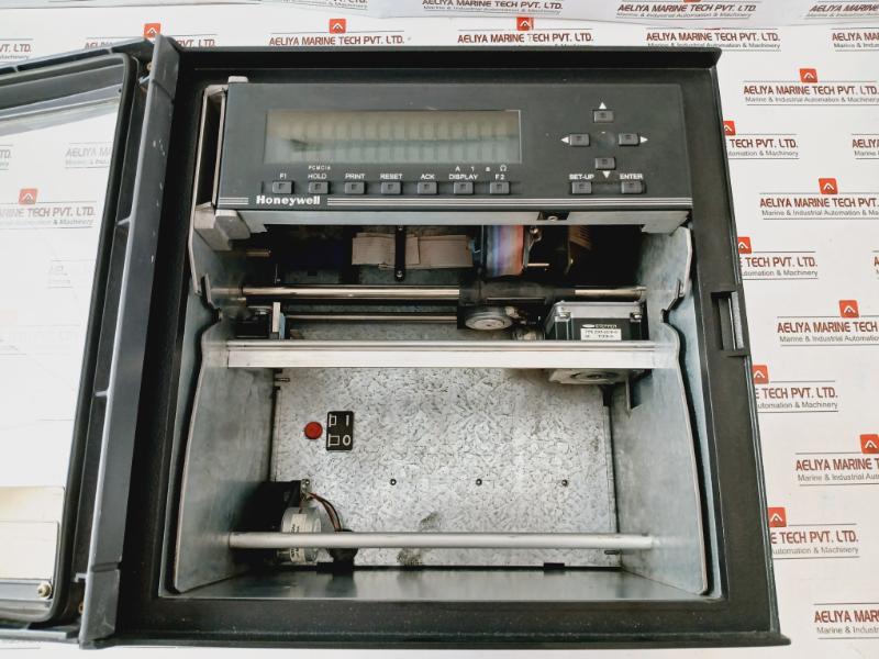Honeywell Dpr180 Chart Data Recorder D18-uuu000-aaaa00-0000-0-0000-00-e