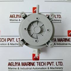 Honeywell Dps500 Differential Pressure Switch 116145-160 2826