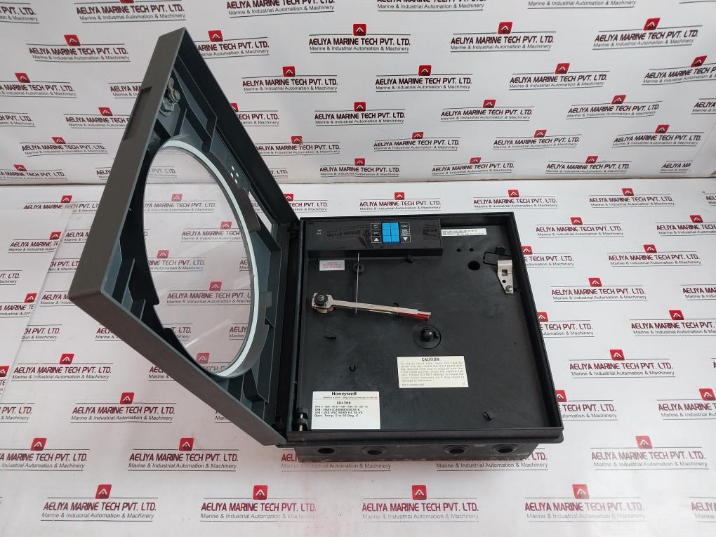 Honeywell Dr4300 Circular Chart Recorder Rev C 24V 50Ma 100-240Vac 50/60Hz 28Va