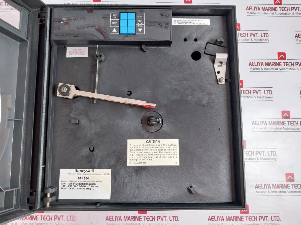 Honeywell Dr4300 Circular Chart Recorder Rev C 24V 50Ma 100-240Vac 50/60Hz 28Va