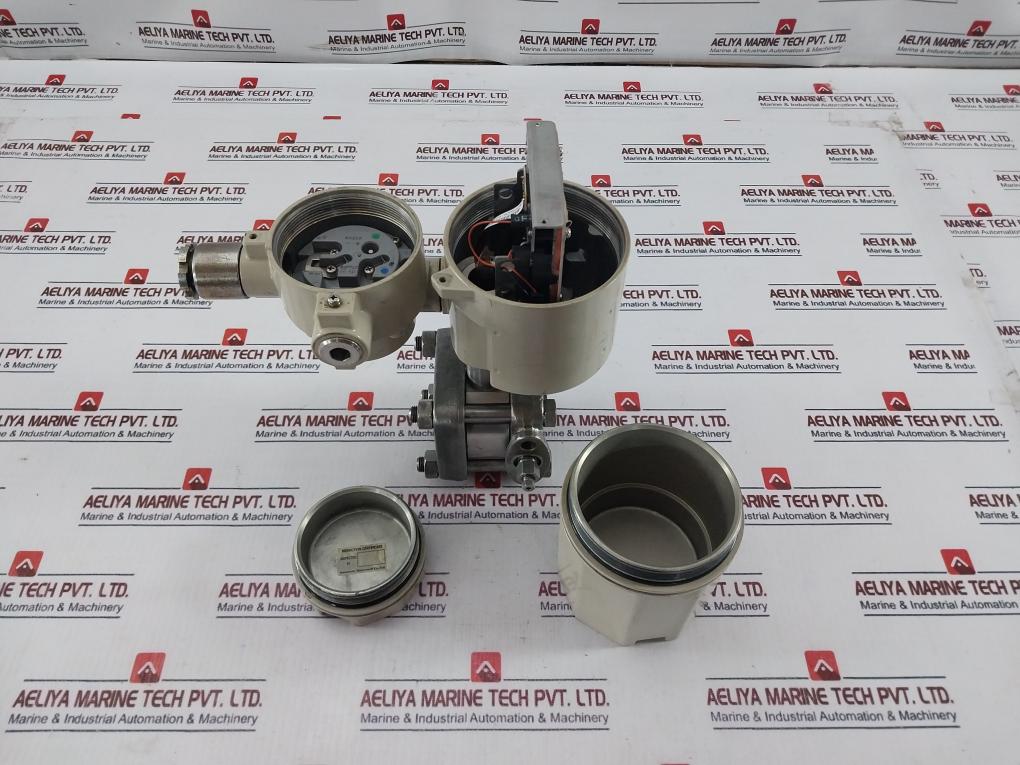 Honeywell Dstj3000 Differential Pressure Transmitter Tg240-a1Q-00000-2