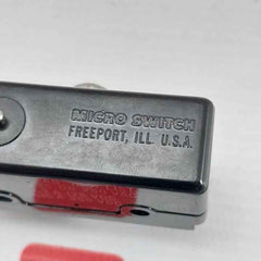 Honeywell Dt-2R-a7 Snap Action Switch Plunger 125-250V/10A