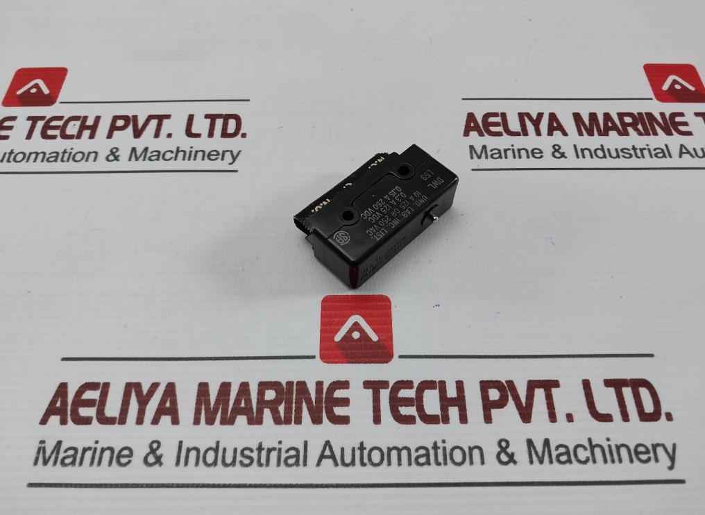 Honeywell Dt-2R-a7 Snap Action Switch Plunger 125-250V/10A