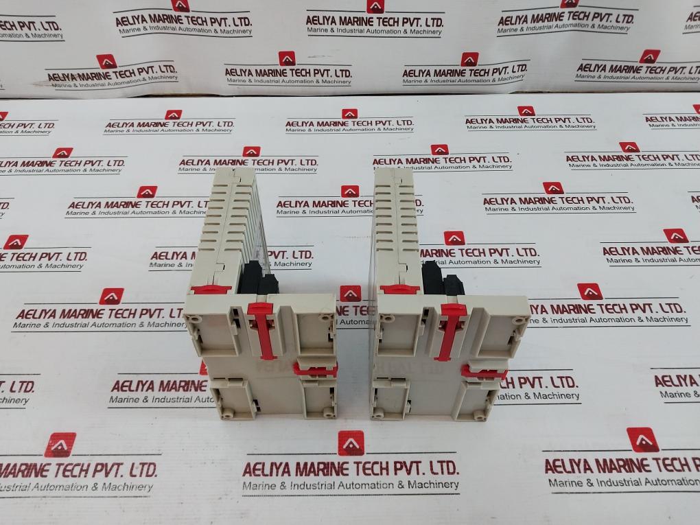 Honeywell E2-32Do24-d Digital Output Module 32D024-d 150Ma At 30Vdc