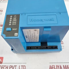Honeywell Ec7850a1072 Burner Control 32343612-002 97-5059y Rev C