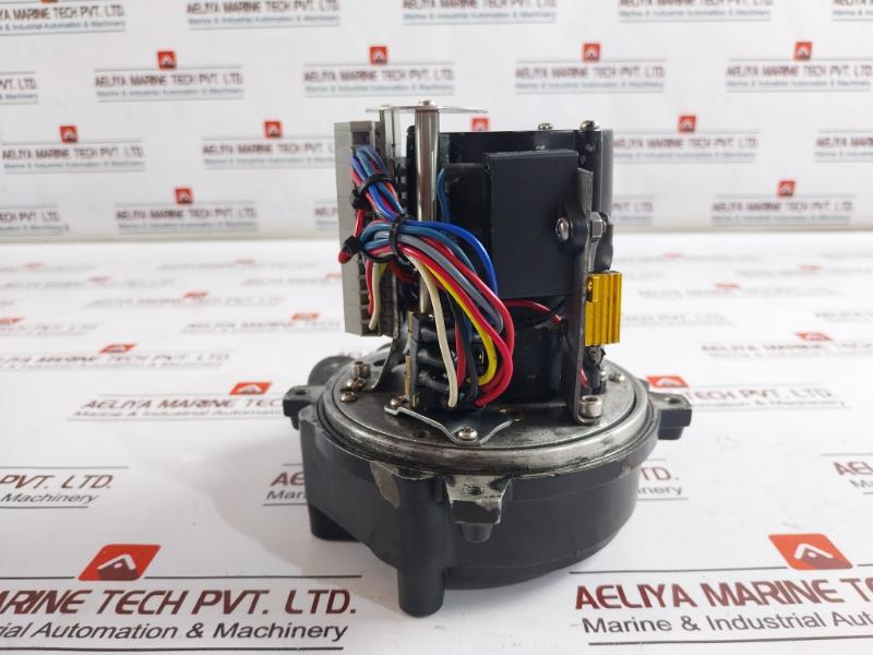 Honeywell Em-0050 Valve Electric Actuator 250Vac 10W