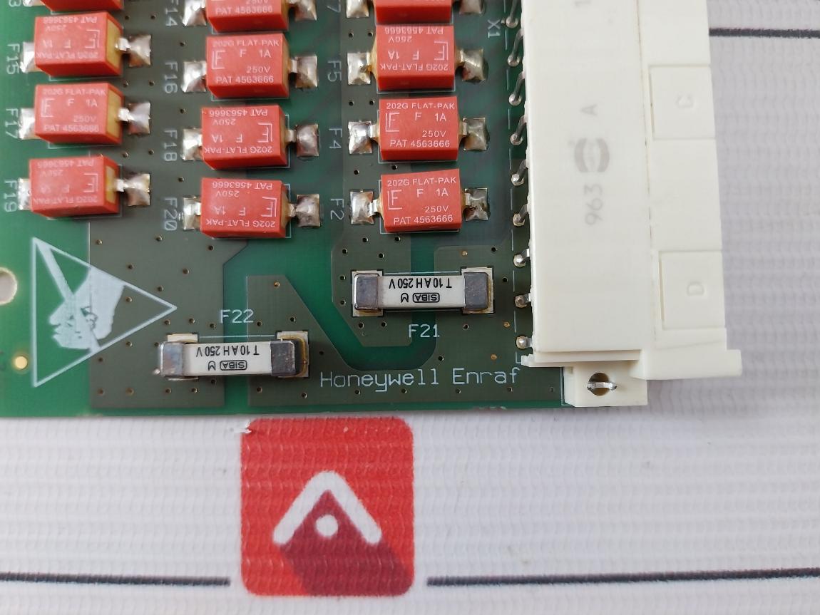Honeywell Enraf 2558994-0 Printed Circuit Board O-r014912-0004