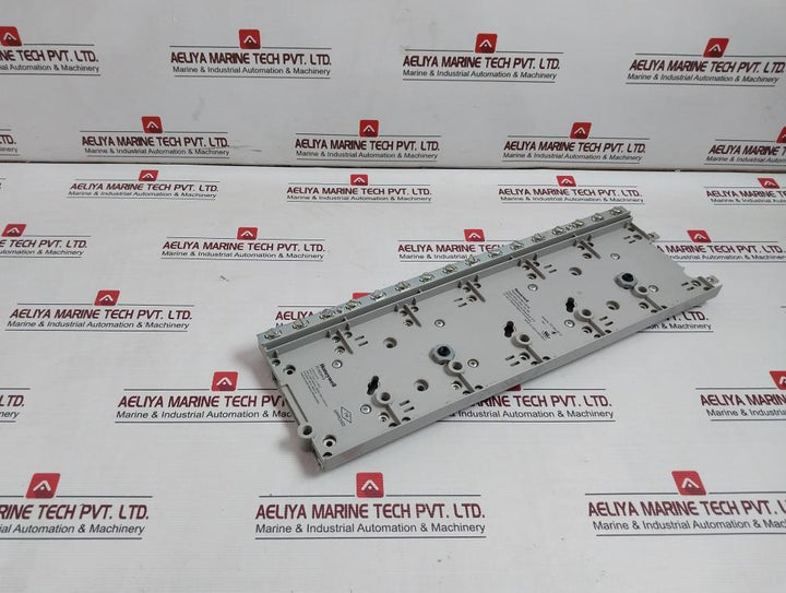 Honeywell Fc-mcar-01 Mounting Plate Rack Panel 24Vdc Max 40A Rev 1