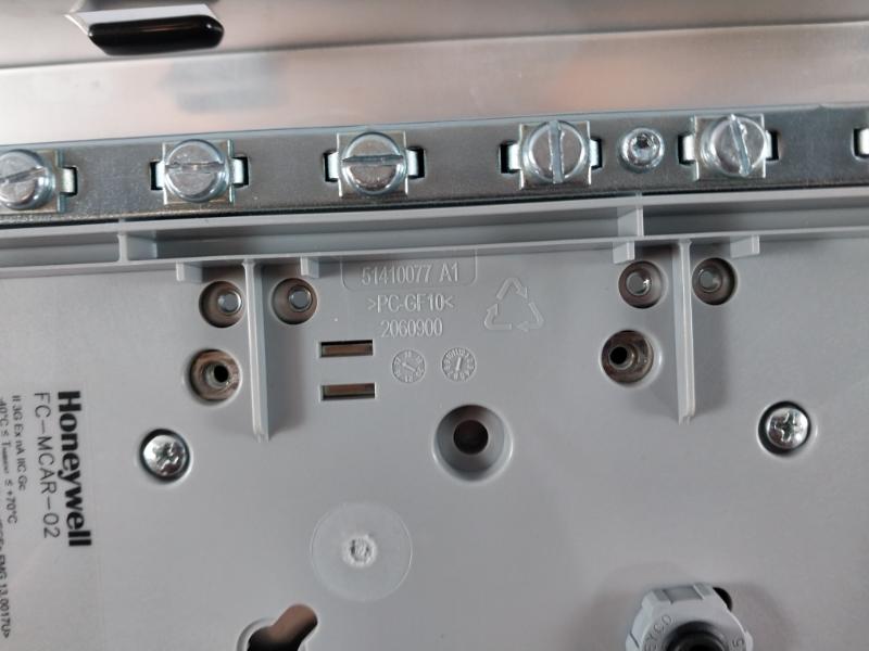 Honeywell Fc-mcar-02 Panel Mounted Carrier 24Vdc, 40A 51410077 A1 Zv1705214