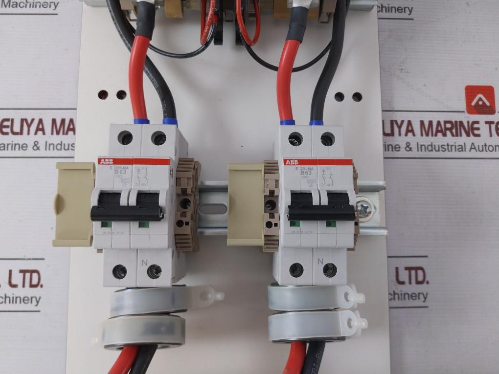 Honeywell Fs-sif-24 Feeder Unit Rev 1.0 E168320 24Vdc 4060120000 500V