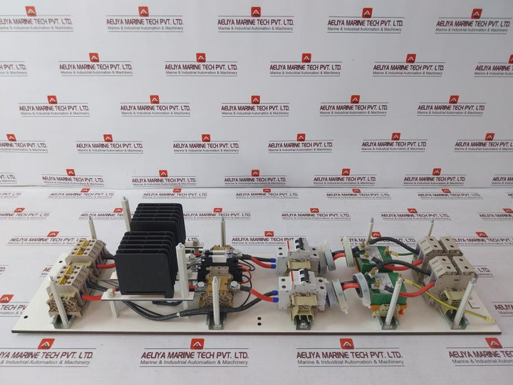 Honeywell Fs-sif-24 Feeder Unit Rev 1.0 E168320 24Vdc 4060120000 500V