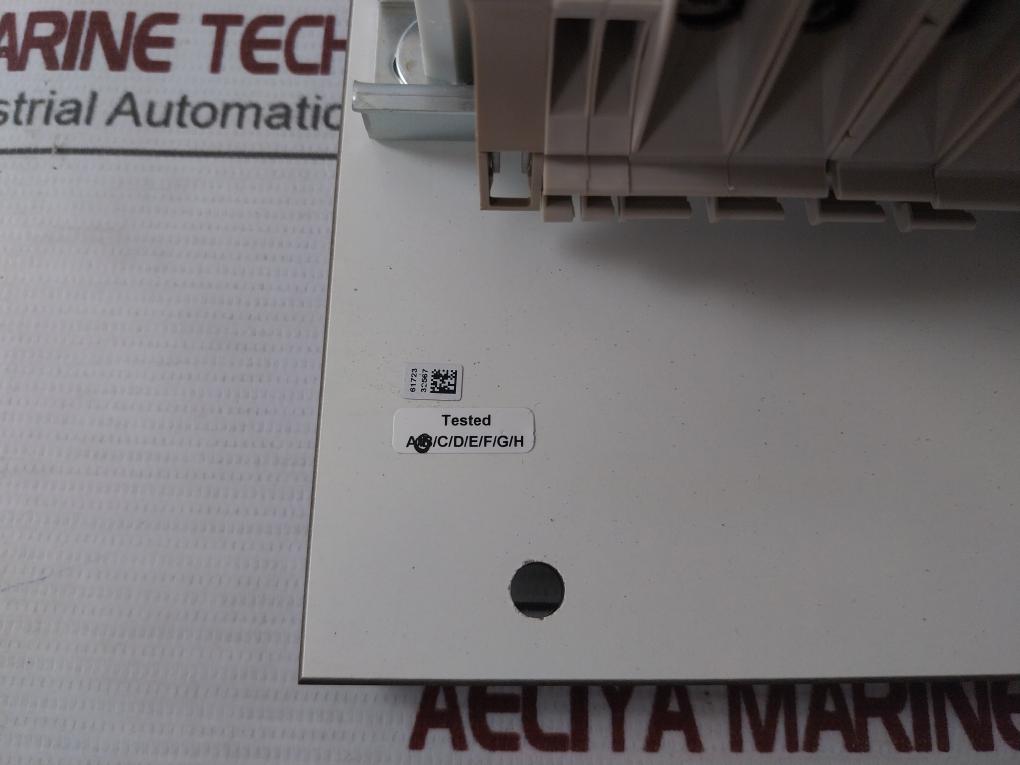 Honeywell Fs-sif-24 Feeder Unit Rev 1.0 E168320 24Vdc 4060120000 500V