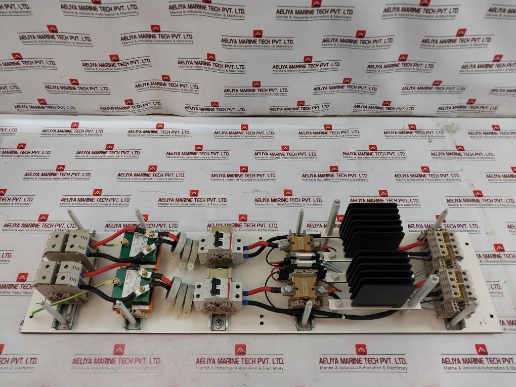 Honeywell Fs-sif-24 Feeder Unit Rev 1.0 E168320 24Vdc 6192710187 63A