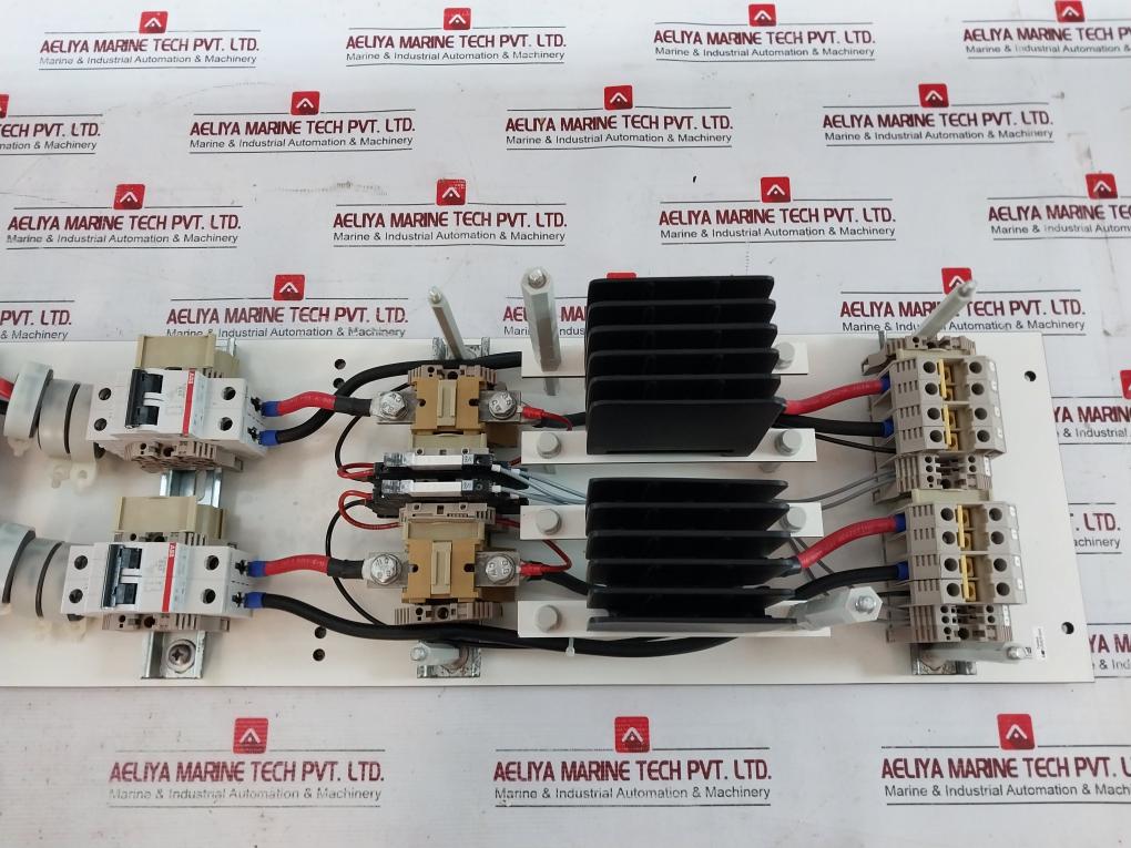 Honeywell Fs-sif-24 Feeder Unit Rev 1.0 E168320 24Vdc 6192710187 63A