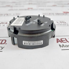 Honeywell Hnwg-50049850-001 Temperature Transmitter 50054689-003 Scc 197949