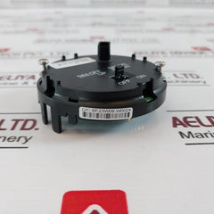 Honeywell Hnwg50049849-003 50087658-711 Temperature Transmitter