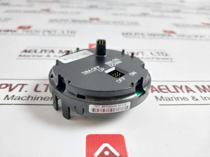 Honeywell Hnwg50049849-008 Hart Temperature Transmitter Revision B 50066127-002