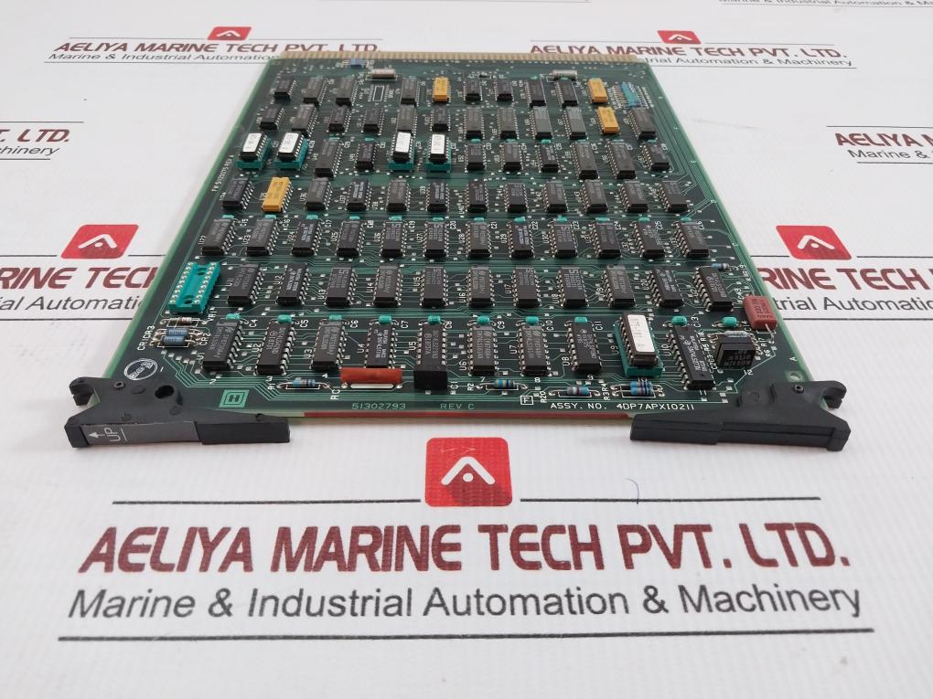 Honeywell I/O Bus Control 51302793-100 Rev: C 4Dp7Apxio211