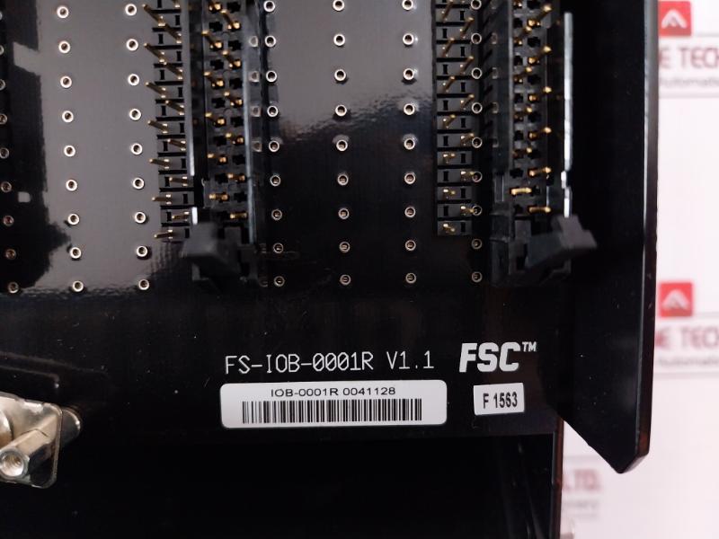 Honeywell Iochas-0001R Chassis For Redundant I/O Module 5Vdc/24Vdc/48Vdc/110Vdc