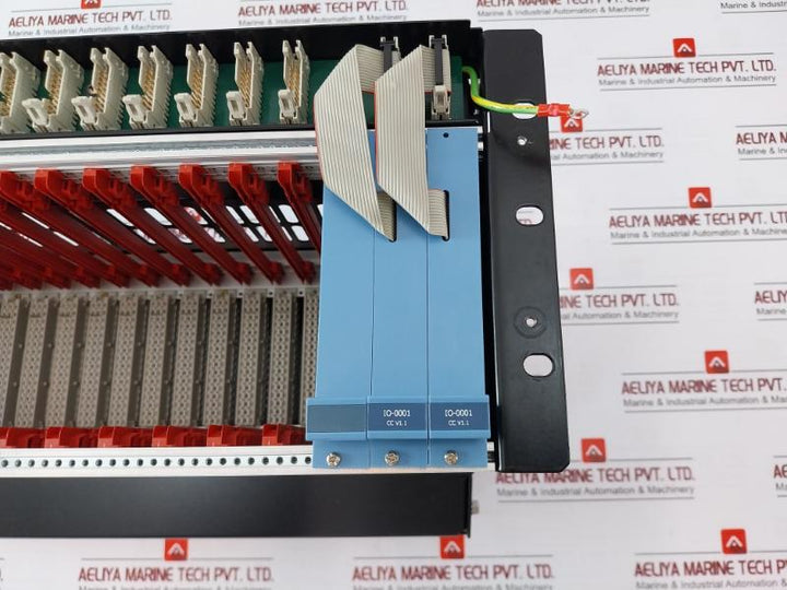 Honeywell Iochas-0001R Chassis For Redundant I/O Module 5Vdc/24Vdc/48Vdc/110Vdc