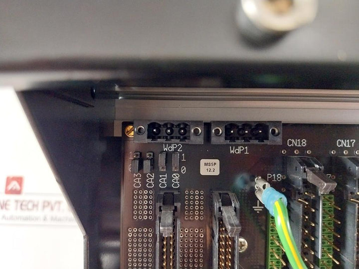 Honeywell Iochas-0002S Chassis For Non-redundant Io Modules 5-110Vdc