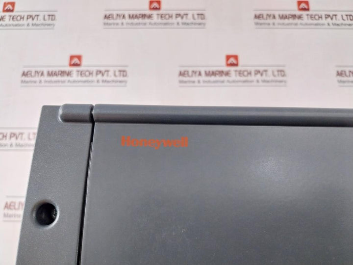 Honeywell Iochas-0002S Chassis For Non-redundant Io Modules 5-110Vdc