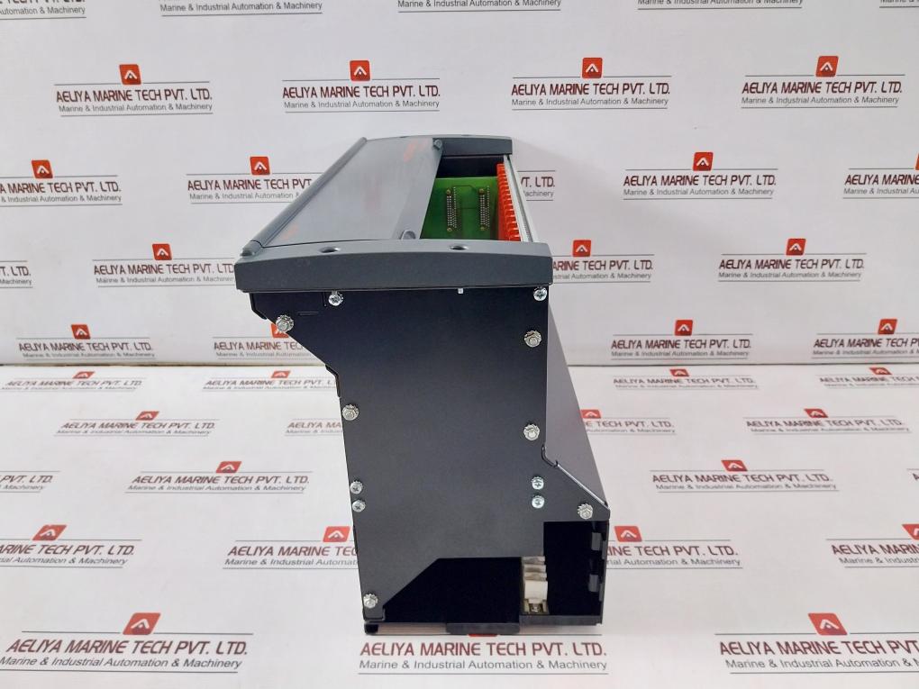 Honeywell Iochas-0002S Chassis For Non-redundant Io Modules 5-110Vdc