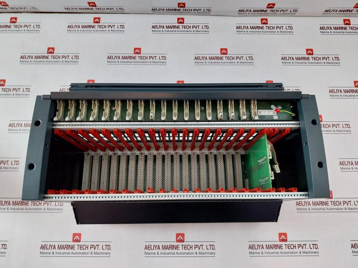 Honeywell Iochas-0002S Chassis For Non-redundant Io Modules 5-110Vdc