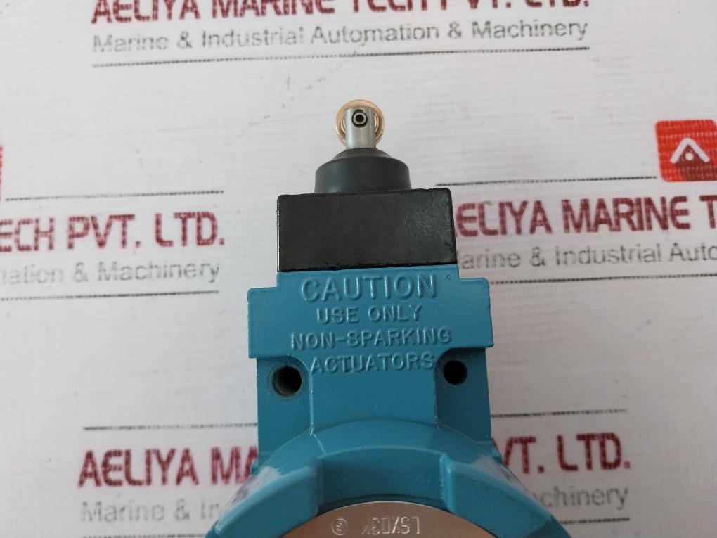 Honeywell Lsxd3K Explosion Proof Precision Limit Switch 720 Va-600 Vac Max