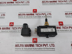 Honeywell M.S. 05.25.01 Micro Switch 250 Vac Max Dc2231