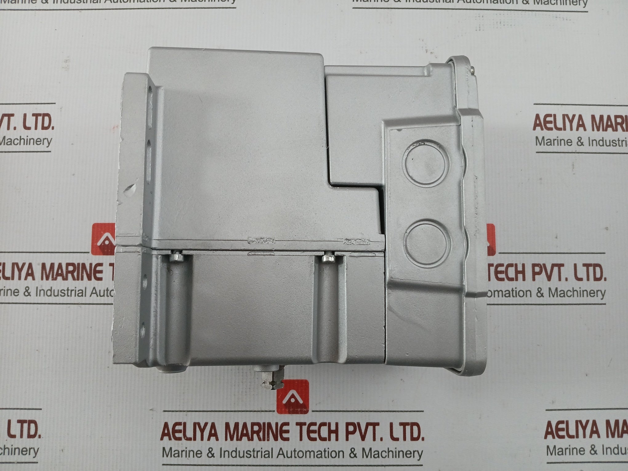 Honeywell Modutrol Actuator With Modulating Control 20A, 240 Vac M7284A1004
