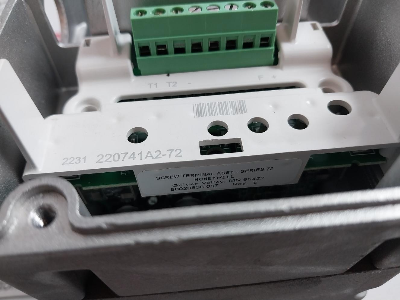 Honeywell M7284A1004 Modutrol Actuator With Modulating Control 230V