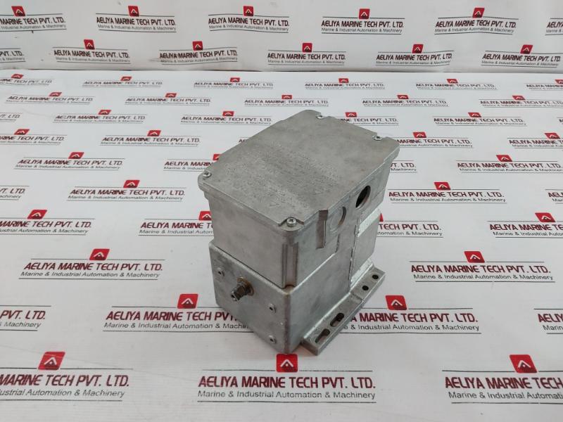 Honeywell M7284A1004 Modutrol Iv Motor Rev G 15 Va 120V 50/60Hz 50004263-002