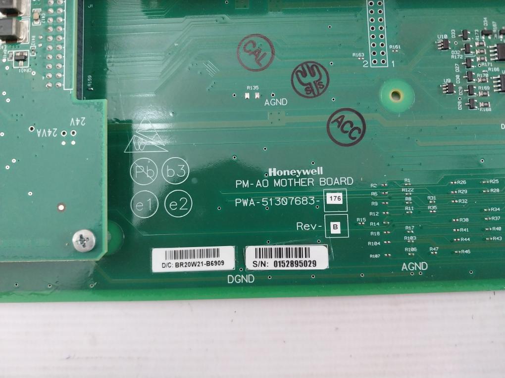 Honeywell Mc-paoy22 Analog Output Module Rev B 51307683-176 51308345-106