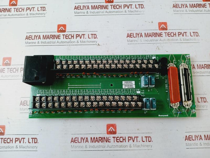 Honeywell Mc-tdoy62 51204155-100 Digital Output Module 24Vdc Rev. B
