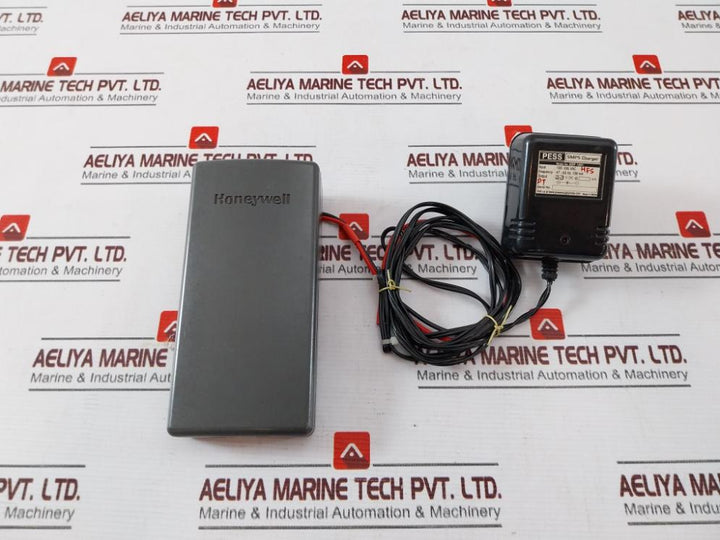 Honeywell Mc Toolkit Modem Smart Transmitter With Charger 100-265Vac 47-63Hz