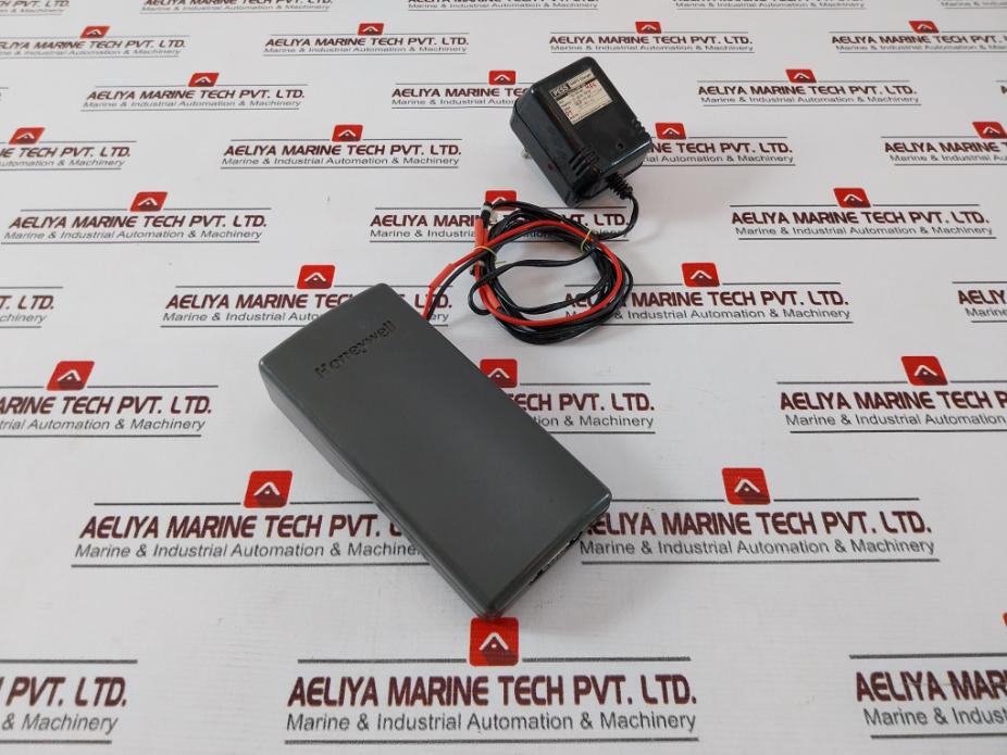 Honeywell Mc Toolkit Modem Smart Transmitter With Charger 100-265Vac 47-63Hz