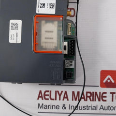Honeywell Modem With Ultra Wide Band Antenna Fxub63 Rev. C 698-3000 Mhz