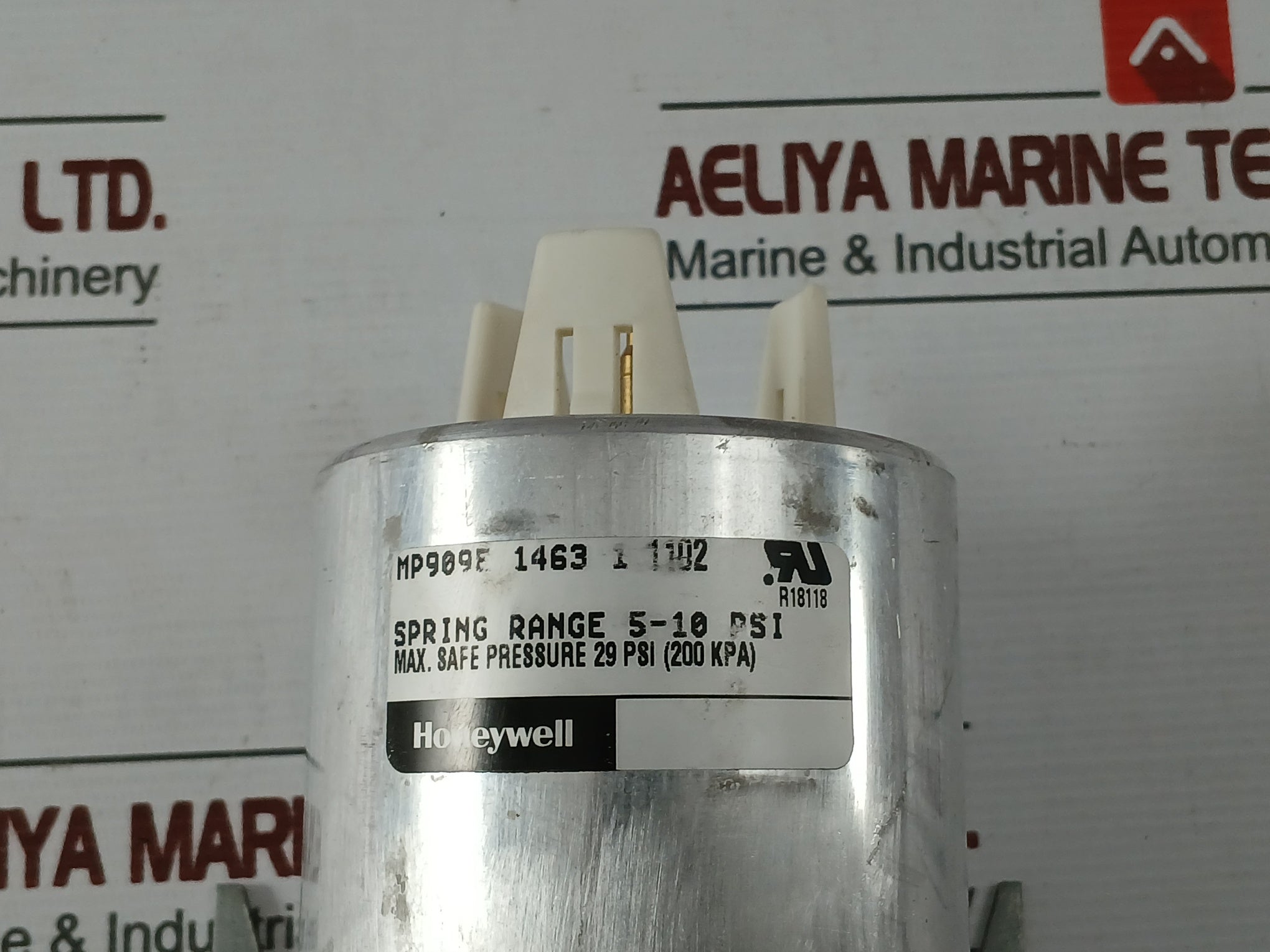 Honeywell Mp909E 1463 1 Pneumatic Dampera Actuator 5-10 Psi (35-70 Kpa)