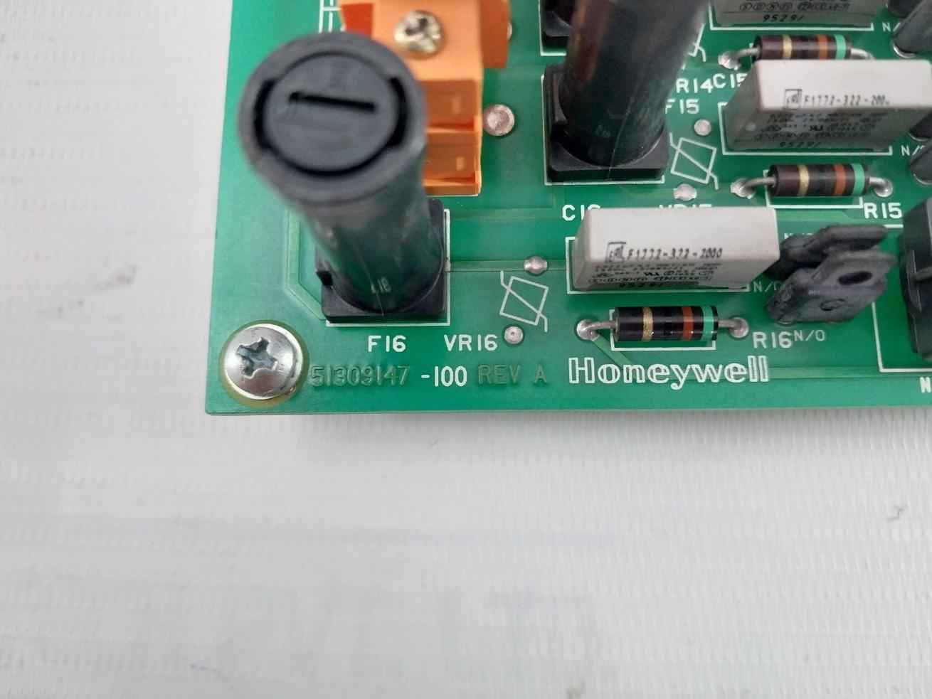 Honeywell Mu-tdor22 Digital Output Module 240Vac 51309150-125 Rev. A 94V-0