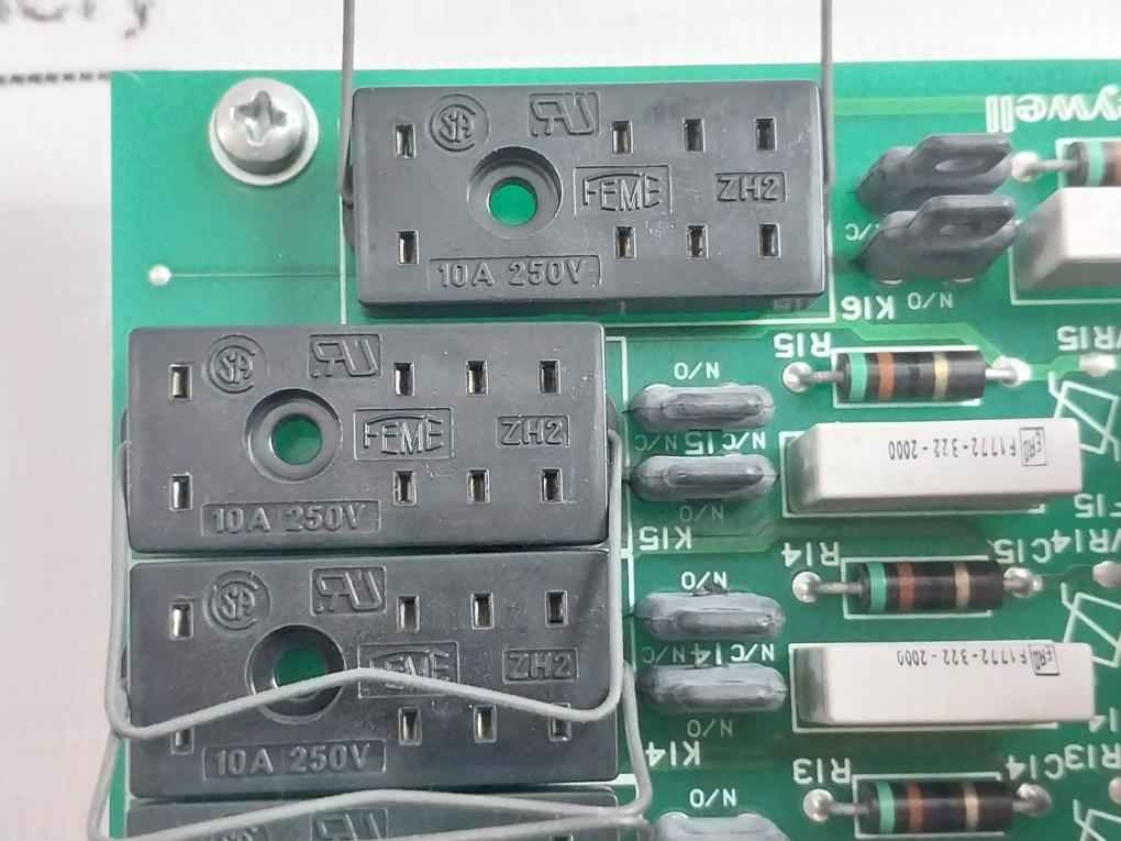 Honeywell Mu-tdor22 Digital Output Relay Module 51309150-125 Rev: A 240Vac 94V-0