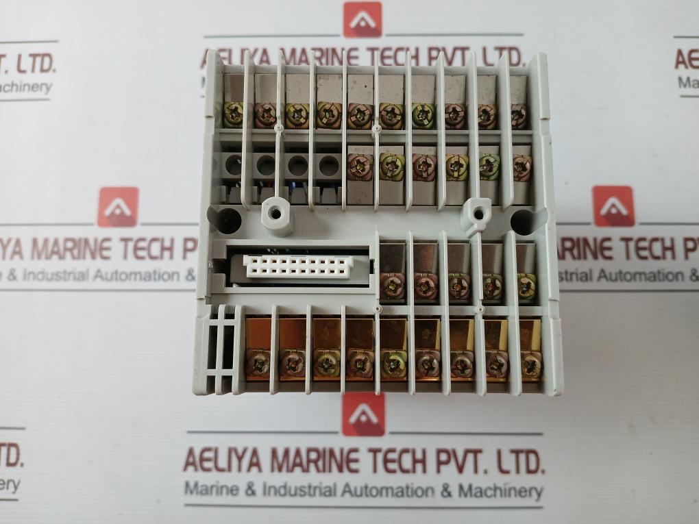 Honeywell P300 Digital Programmer Controller 4-20Ma Ac90-264V 50/60Hz