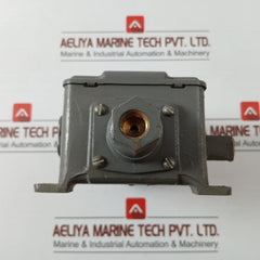 Honeywell Pp97A 1076 2 Pressure Controller 10 To 300