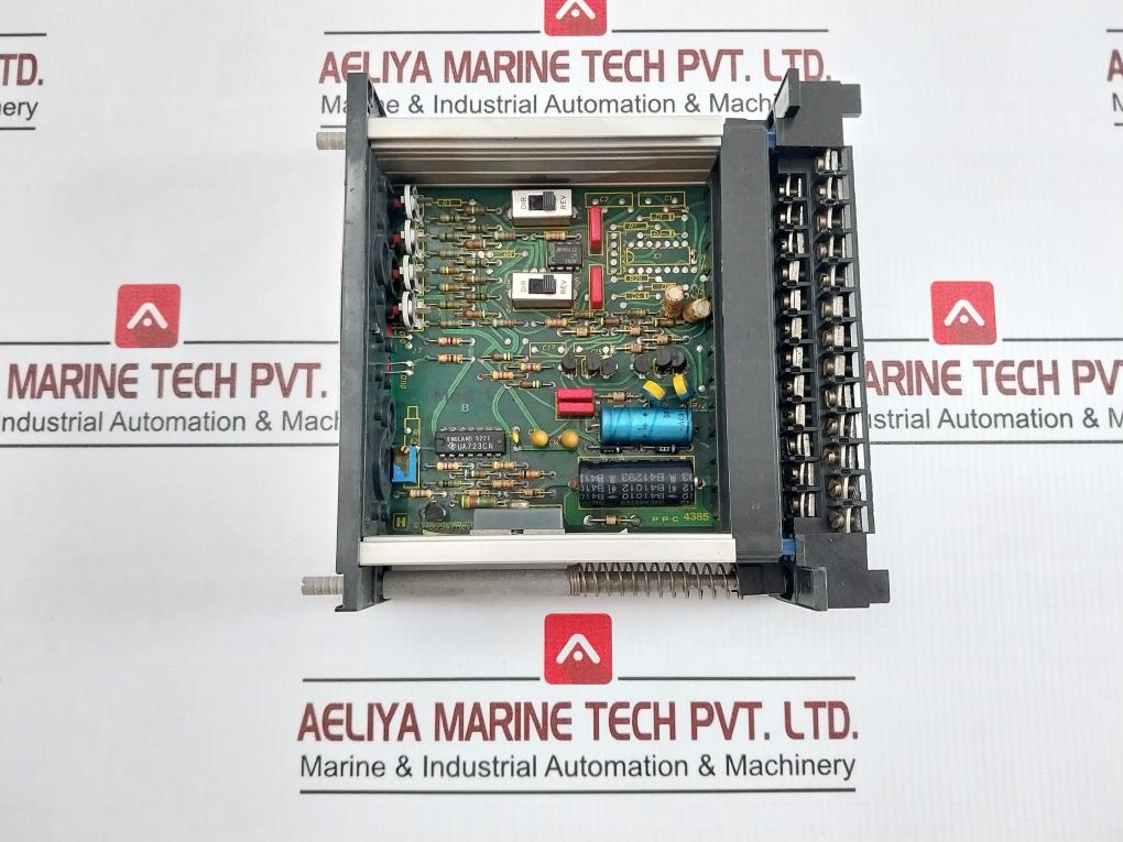 Honeywell Q642A1008 Controller Output Module Micronik 100 43180947 Rev. K 24V