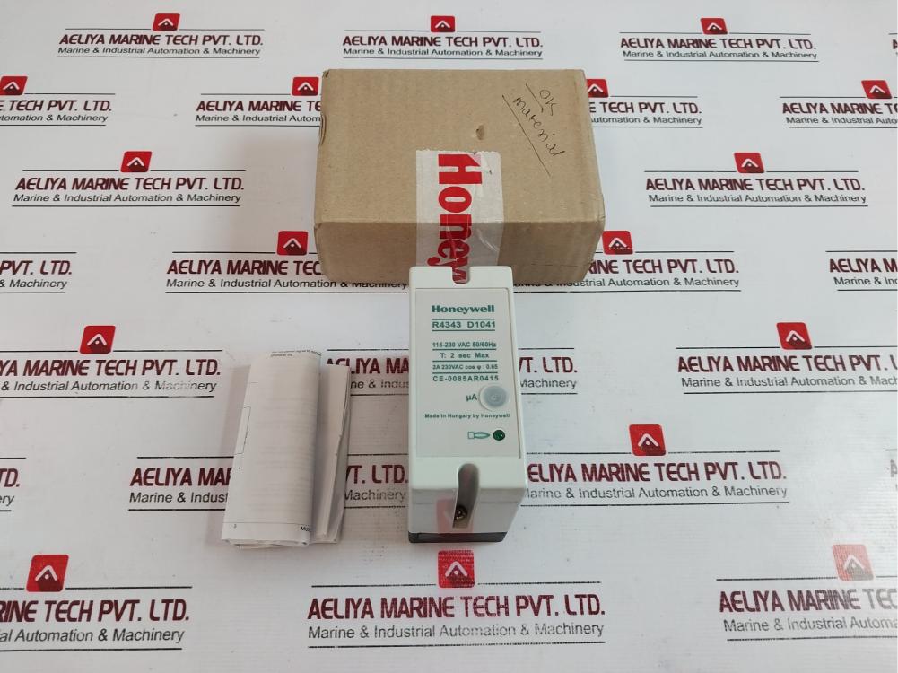 Honeywell R4343 D1041 Flame Detector Relay 115-230 Vac 50/60hz